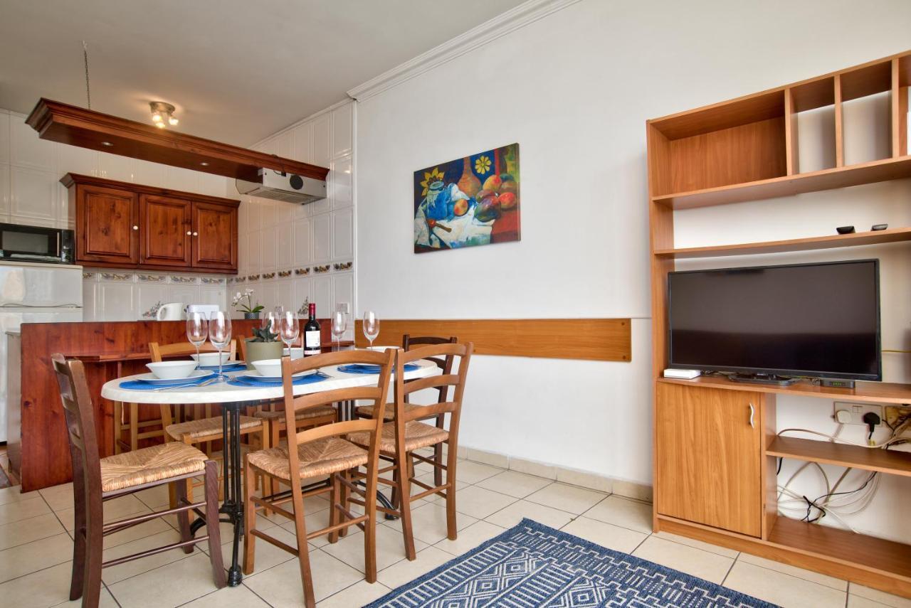 Morina Court - St Julians Seaside Bliss Apartments And Penthouse By Shortletsmalta Сент Джулианс Экстерьер фото
