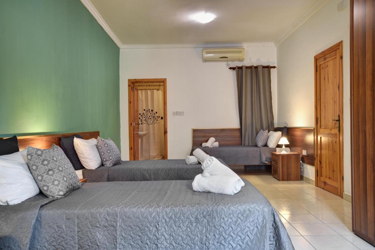 Morina Court - St Julians Seaside Bliss Apartments And Penthouse By Shortletsmalta Сент Джулианс Экстерьер фото
